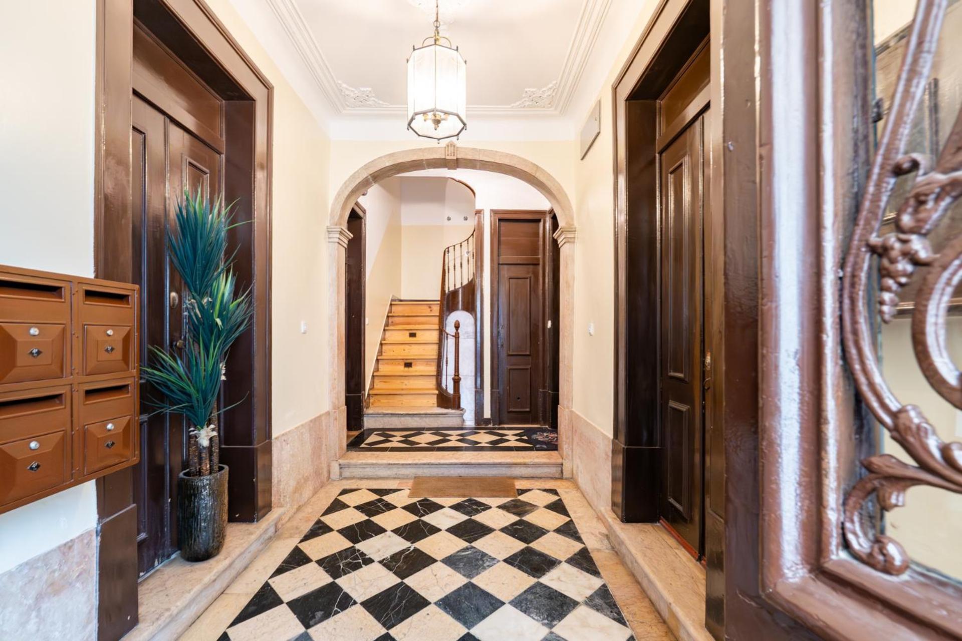Beautiful Apartment In Bairro Alto - Quite Lissabon Exterior foto