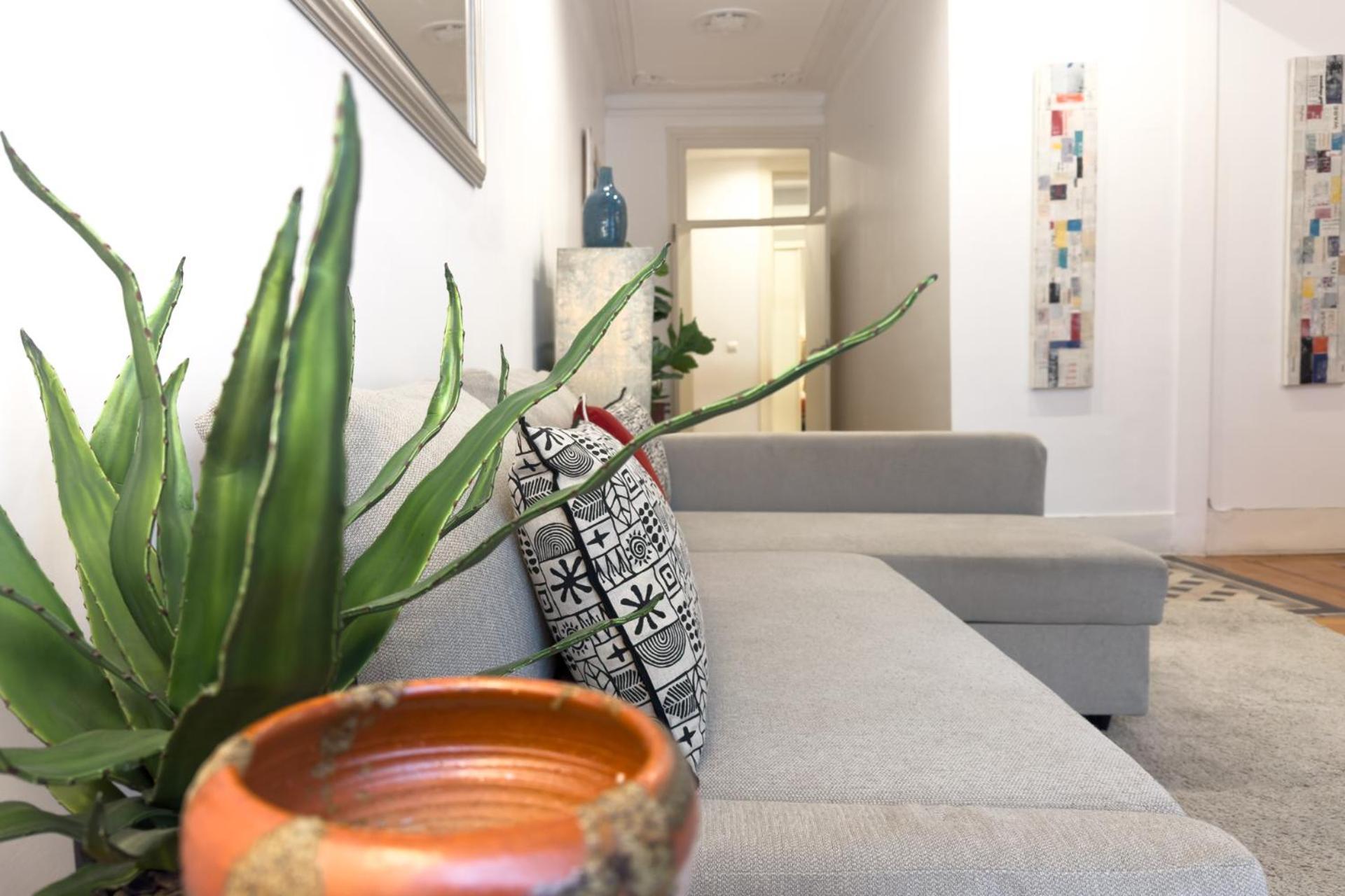 Beautiful Apartment In Bairro Alto - Quite Lissabon Exterior foto